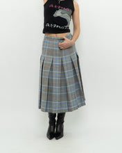 Load image into Gallery viewer, Vintage x Light Blue, Grey Plaid Reversible Wool Skirt (S, M)