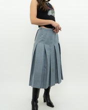 Load image into Gallery viewer, Vintage x Light Blue, Grey Plaid Reversible Wool Skirt (S, M)