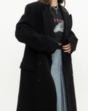 Load image into Gallery viewer, Vintage x Made in Canada x Black Wool &amp; Cashmere Trench (S-L)