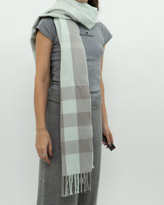 Modern x Light Blue & Grey Plaid Cashmere-feel Scarf