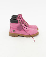 Load image into Gallery viewer, TIMBERLAND x Hot Pink Boots (8W)