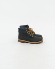 Load image into Gallery viewer, TIMBERLAND x Dark Green Charcoal Boots (8, 8.5W)