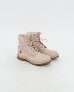 TIMBERLAND x Light Pink Boots (8.5W)