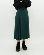 Load image into Gallery viewer, Vintage x Made in Canada x Forest Green Pleated Skirt (S, M)