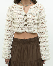 Load image into Gallery viewer, Vintage x Cotton-blend Cream Knit Cropped Cardigan (XS, S)