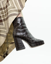 Load image into Gallery viewer, SHULTZ x Brown Croc Chunky Platform Boots  (7.5)