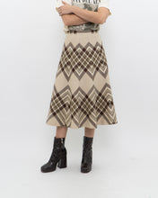 Load image into Gallery viewer, Vintage x HIGHLAND QUEEN Pure Wool Beige &amp; Brown Pattern Skirt (S)