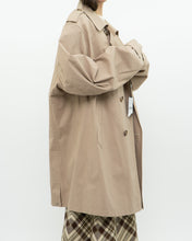 Load image into Gallery viewer, Vintage x Deadstock JONES NY Beige Trench (M-XL)