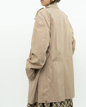 Load image into Gallery viewer, Vintage x Deadstock JONES NY Beige Trench (M-XL)