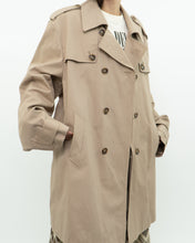 Load image into Gallery viewer, Vintage x Deadstock JONES NY Beige Trench (M-XL)