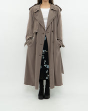 Load image into Gallery viewer, Vintage x Soft Taupe Trench (S-L)