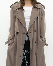 Load image into Gallery viewer, Vintage x Soft Taupe Trench (S-L)