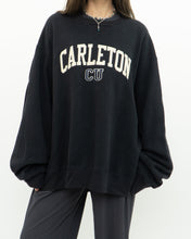 Load image into Gallery viewer, Vintage x Made in Canada x Ultra Soft CARLETON Black Crewneck (M-XXL)