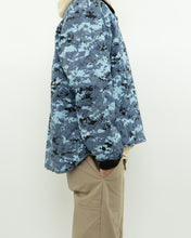 Load image into Gallery viewer, Vintage x Made in Canada x Light Blue Digi Camo Jacket (S-XL)