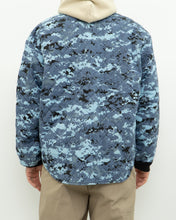 Load image into Gallery viewer, Vintage x Made in Canada x Light Blue Digi Camo Jacket (S-XL)