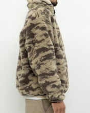 Load image into Gallery viewer, NIKE x Reversbile Fleece Camo Jacket (S-L)