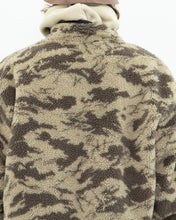 Load image into Gallery viewer, NIKE x Reversbile Fleece Camo Jacket (S-L)