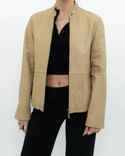 Load image into Gallery viewer, Vintage x Tan Leather Fitted Jacket (XS-M)