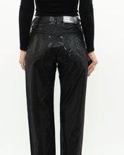 Load image into Gallery viewer, Vintage x Made in UK x Black Shiny Snakeskin Soft Denim (S, M)