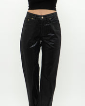 Load image into Gallery viewer, Vintage x Made in UK x Black Shiny Snakeskin Soft Denim (S, M)