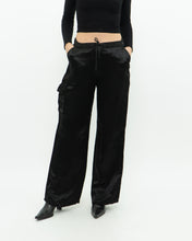 Load image into Gallery viewer, Vintage x Made in Canada x Black Satin Cargo Pant (S, M)