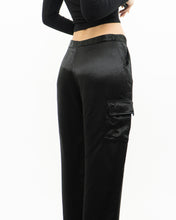 Load image into Gallery viewer, Vintage x Made in Canada x Black Satin Cargo Pant (S, M)