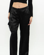 Load image into Gallery viewer, Vintage x Made in Canada x Black Satin Cargo Pant (S, M)