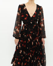 Load image into Gallery viewer, WILFRED x Black, Red Floral Wrap Dress (S, M)