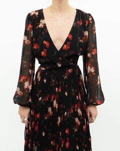 WILFRED x Black, Red Floral Wrap Dress (S, M)