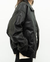 Load image into Gallery viewer, Vintage x HARLEY DAVIDSON x LAS VEGAS CAFE Leather Bomber (XS-L)