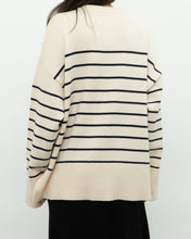 Load image into Gallery viewer, ZARA x Cozy Striped Oversized Sweater (XS-XL)