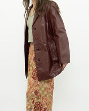 Load image into Gallery viewer, Vintage x Made in Hong Kong x Burgundy Leather Coat (S, M)