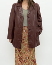 Load image into Gallery viewer, Vintage x Made in Hong Kong x Burgundy Leather Coat (S, M)