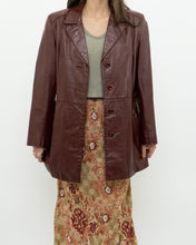 Load image into Gallery viewer, Vintage x Made in Hong Kong x Burgundy Leather Coat (S, M)