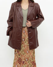 Load image into Gallery viewer, Vintage x Made in Hong Kong x Burgundy Leather Coat (S, M)