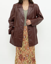 Load image into Gallery viewer, Vintage x Made in Hong Kong x Burgundy Leather Coat (S, M)