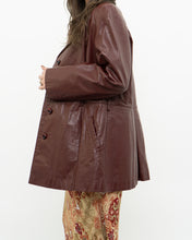 Load image into Gallery viewer, Vintage x Made in Hong Kong x Burgundy Leather Coat (S, M)