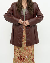 Load image into Gallery viewer, Vintage x Made in Hong Kong x Burgundy Leather Coat (S, M)