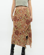 Load image into Gallery viewer, Vintage x Made in Canada x Tan Floral Skirt (M, L)