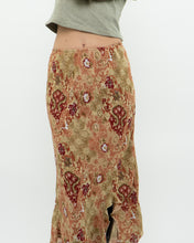 Load image into Gallery viewer, Vintage x Made in Canada x Tan Floral Skirt (M, L)