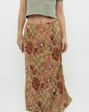 Load image into Gallery viewer, Vintage x Made in Canada x Tan Floral Skirt (M, L)