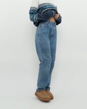 Load image into Gallery viewer, Vintage x Lightwash Denim (M)