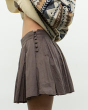 Load image into Gallery viewer, Vintage x FCUK Taupe Pleated Skirt (S, M)