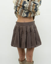 Load image into Gallery viewer, Vintage x FCUK Taupe Pleated Skirt (S, M)