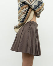 Load image into Gallery viewer, Vintage x FCUK Taupe Pleated Skirt (S, M)