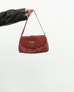 Vintage x Red Pebble Leather Purse