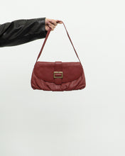 Load image into Gallery viewer, Vintage x Red Pebble Leather Purse