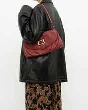 Load image into Gallery viewer, Vintage x Red Pebble Leather Purse