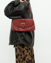 Load image into Gallery viewer, Vintage x Red Pebble Leather Purse