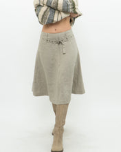 Load image into Gallery viewer, Vintage x Beige Linen Belted Skirt (S, M)